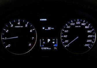 Подержанный автомобиль Mitsubishi Outlander 2018 года (20 фото)