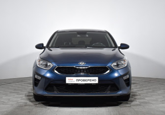Подержанный автомобиль Kia Ceed Hatchback 2018 года (2 фото)