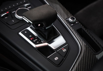 Подержанный автомобиль Audi A5 Coupe 2019 года (21 фото)