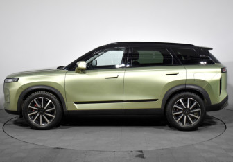 Подержанный автомобиль Jaecoo J7 2023 года (8 фото)