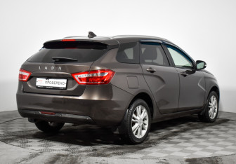 Подержанный автомобиль LADA (ВАЗ) Vesta Wagon 2018 года (5 фото)