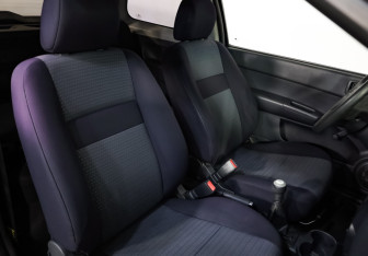 Подержанный автомобиль Hyundai Getz 2007 года (13 фото)