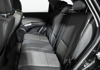 Подержанный автомобиль Kia Sportage 2009 года (10 фото)