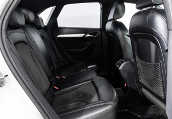 Подержанный автомобиль Audi Q3 2013 года (23 фото)