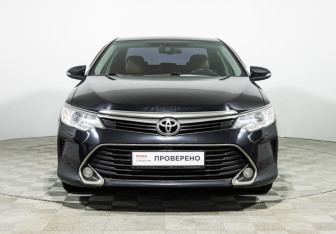 Подержанный автомобиль Toyota Camry Sedan 2016 года (2 фото)