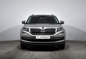 Подержанный автомобиль Skoda Kodiaq 2020 года (2 фото)