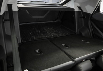 Подержанный автомобиль Omoda C5 2023 года (32 фото)