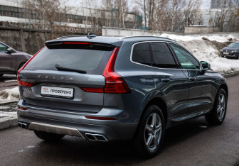 Подержанный автомобиль Volvo XC60 2018 года (4 фото)