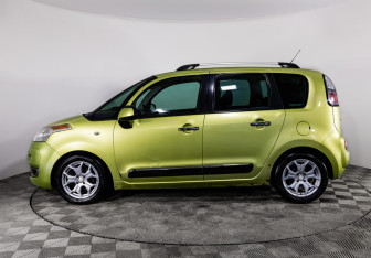 Подержанный автомобиль Citroen C3 Picasso 2009 года (8 фото)