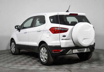 Подержанный автомобиль Ford EcoSport 2018 года (7 фото)