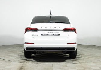 Подержанный автомобиль Skoda Rapid Liftback 2020 года (6 фото)