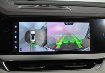 Подержанный автомобиль Geely Monjaro 2023 года (15 фото)