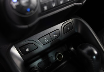 Подержанный автомобиль Hyundai ix35 2014 года (13 фото)