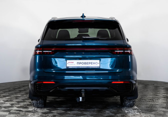 Подержанный автомобиль Geely Monjaro 2023 года (8 фото)