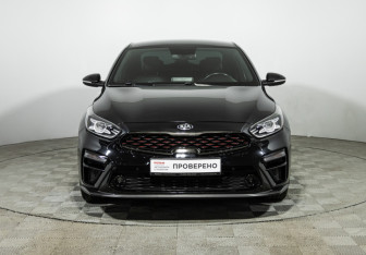 Подержанный автомобиль Kia Cerato Sedan 2021 года (2 фото)