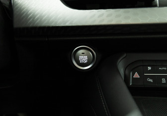 Подержанный автомобиль Haval F7x 2023 года (21 фото)