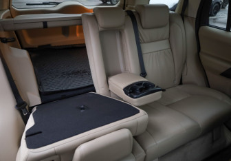 Подержанный автомобиль Land Rover Freelander 2012 года (28 фото)