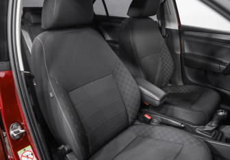 Подержанный автомобиль Skoda Rapid Liftback 2020 года (21 фото)