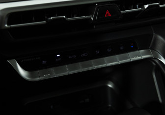 Подержанный автомобиль Changan CS35PLUS 2023 года (19 фото)