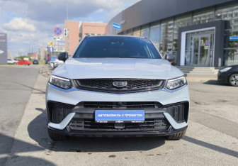 Подержанный автомобиль Geely Tugella 2023 года (2 фото)