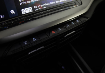 Подержанный автомобиль Skoda Octavia Liftback 2023 года (13 фото)