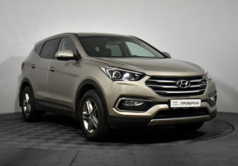 Подержанный автомобиль Hyundai Santa Fe 2016 года (3 фото)