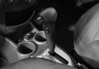 Подержанный автомобиль Chevrolet Spark 2012 года (11 фото)