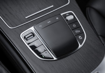 Подержанный автомобиль Mercedes-Benz GLC Coupe 2022 года (22 фото)