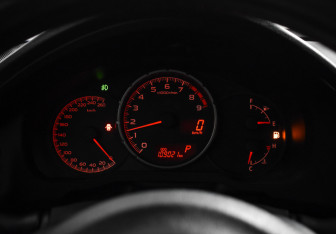 Подержанный автомобиль Subaru BRZ 2015 года (18 фото)