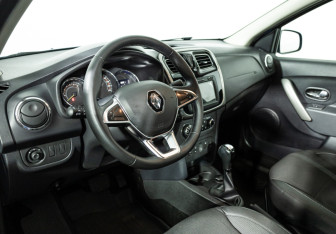 Подержанный автомобиль Renault Logan Sedan 2021 года (11 фото)