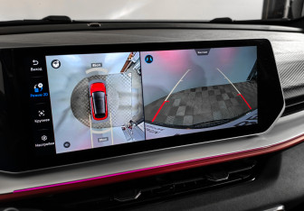Подержанный автомобиль Geely Coolray 2023 года (21 фото)