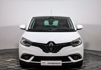 Подержанный автомобиль Renault Scenic 2018 года (2 фото)