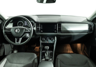 Подержанный автомобиль Skoda Kodiaq 2017 года (13 фото)