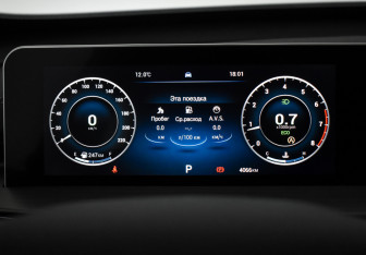 Подержанный автомобиль Chery Tiggo 4 2025 года (18 фото)