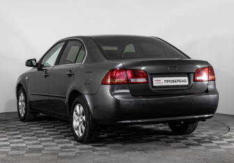 Подержанный автомобиль Kia Magentis 2007 года (7 фото)