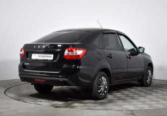 Подержанный автомобиль LADA (ВАЗ) Granta Sedan 2022 года (5 фото)