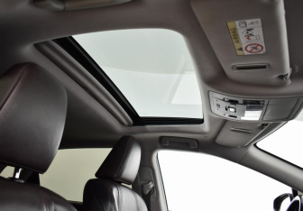 Подержанный автомобиль Lexus RX 2017 года (13 фото)