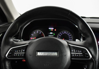 Подержанный автомобиль Haval F7 2019 года (15 фото)