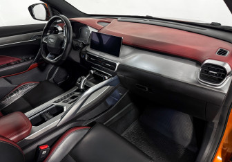 Подержанный автомобиль Geely Coolray 2020 года (14 фото)