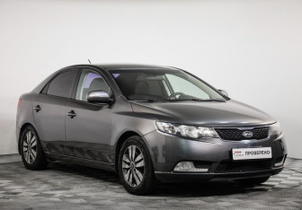 Подержанный автомобиль Kia Cerato Sedan 2013 года (3 фото)