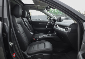 Подержанный автомобиль Mazda CX-5 2024 года (27 фото)