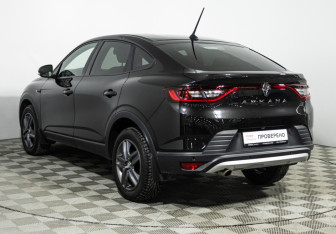 Подержанный автомобиль Renault Arkana 2021 года (7 фото)
