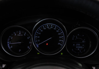 Подержанный автомобиль Mazda CX-5 2019 года (21 фото)