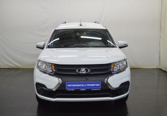 Подержанный автомобиль LADA (ВАЗ) Largus Wagon 2024 года (2 фото)