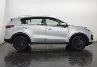 Подержанный автомобиль Kia Sportage 2016 года (4 фото)