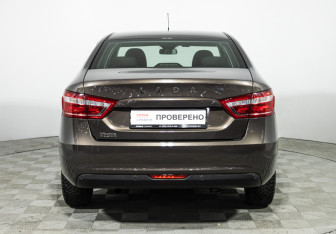 Подержанный автомобиль LADA (ВАЗ) Vesta Sedan 2020 года (6 фото)