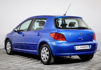 Подержанный автомобиль Peugeot 307 Hatchback 2007 года (4 фото)
