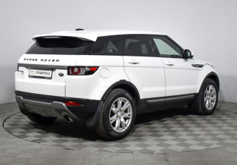 Подержанный автомобиль Land Rover Range Rover Evoque 2014 года (5 фото)