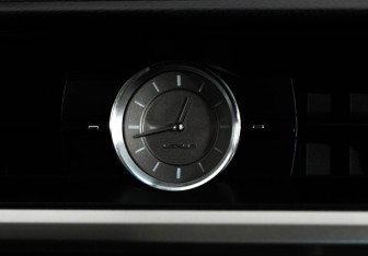 Подержанный автомобиль Lexus ES 2013 года (18 фото)