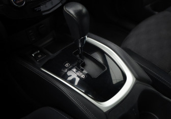 Подержанный автомобиль Nissan X-Trail 2018 года (20 фото)